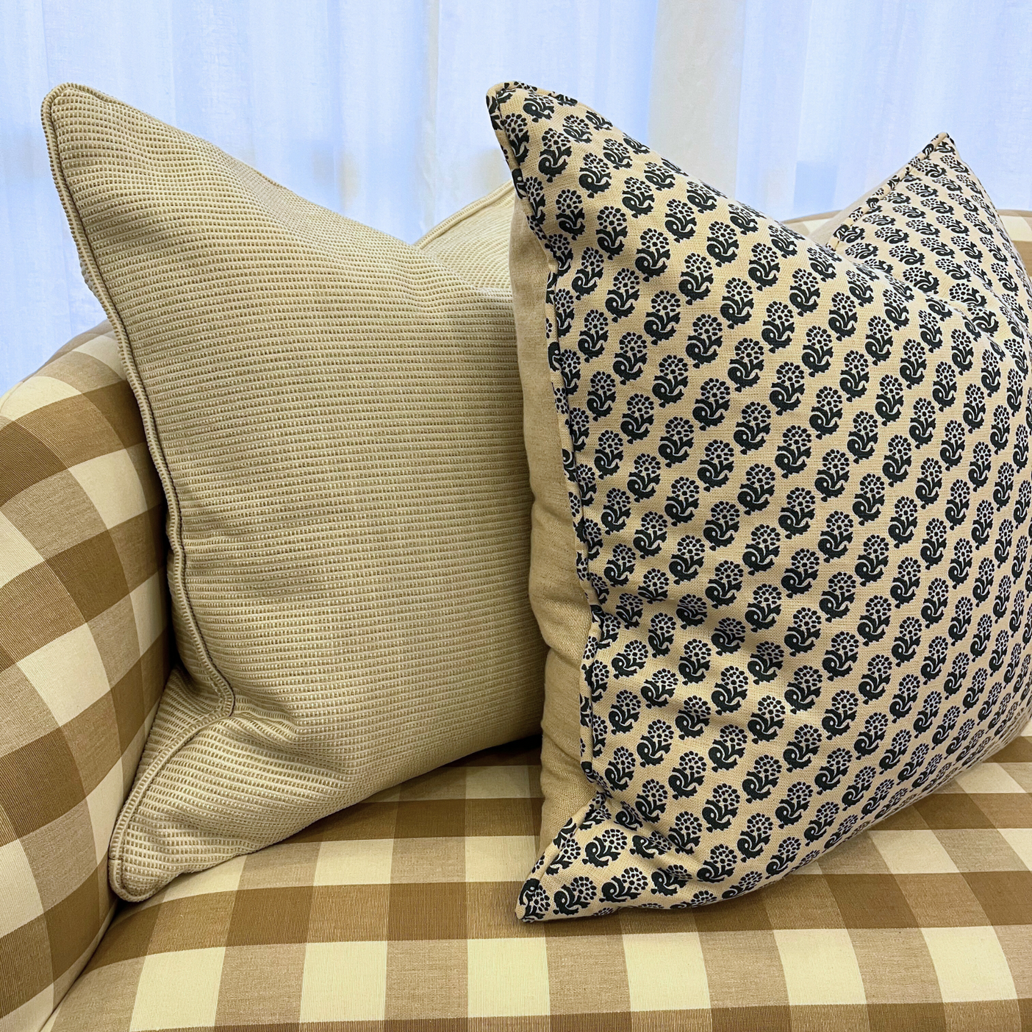 20" x 20" Pillow - Thibaut Dune in Linen