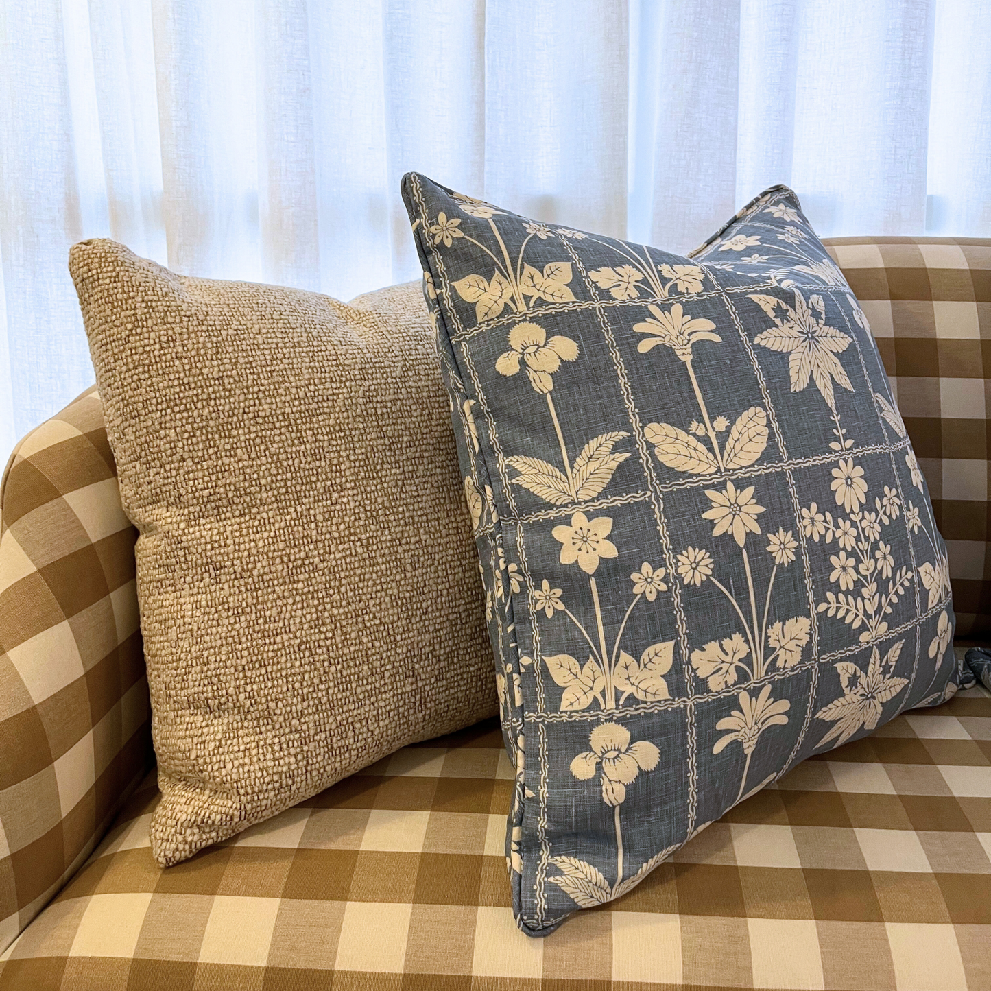 22" x 22" Pillow - Schumacher Georgia Wildflowers Blue