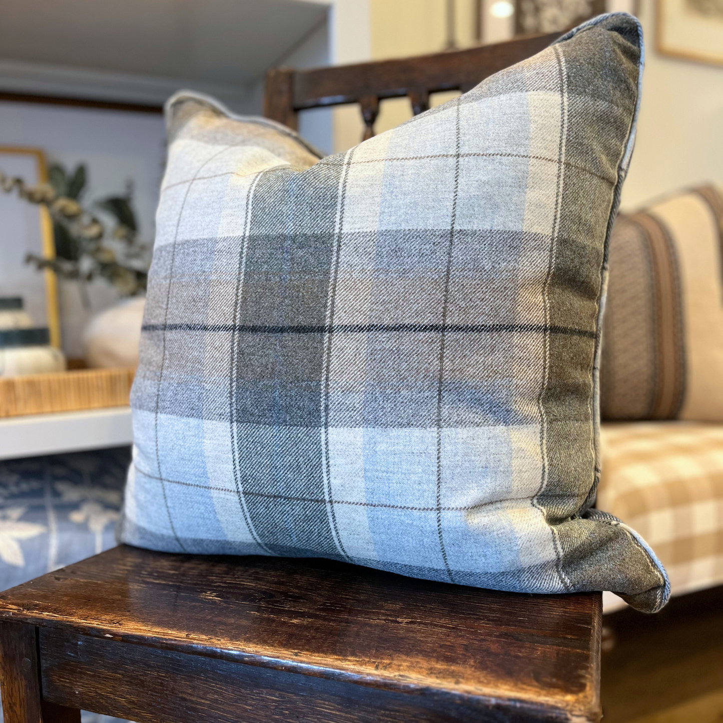 22" x 22" Pillow - Stroheim Buxley