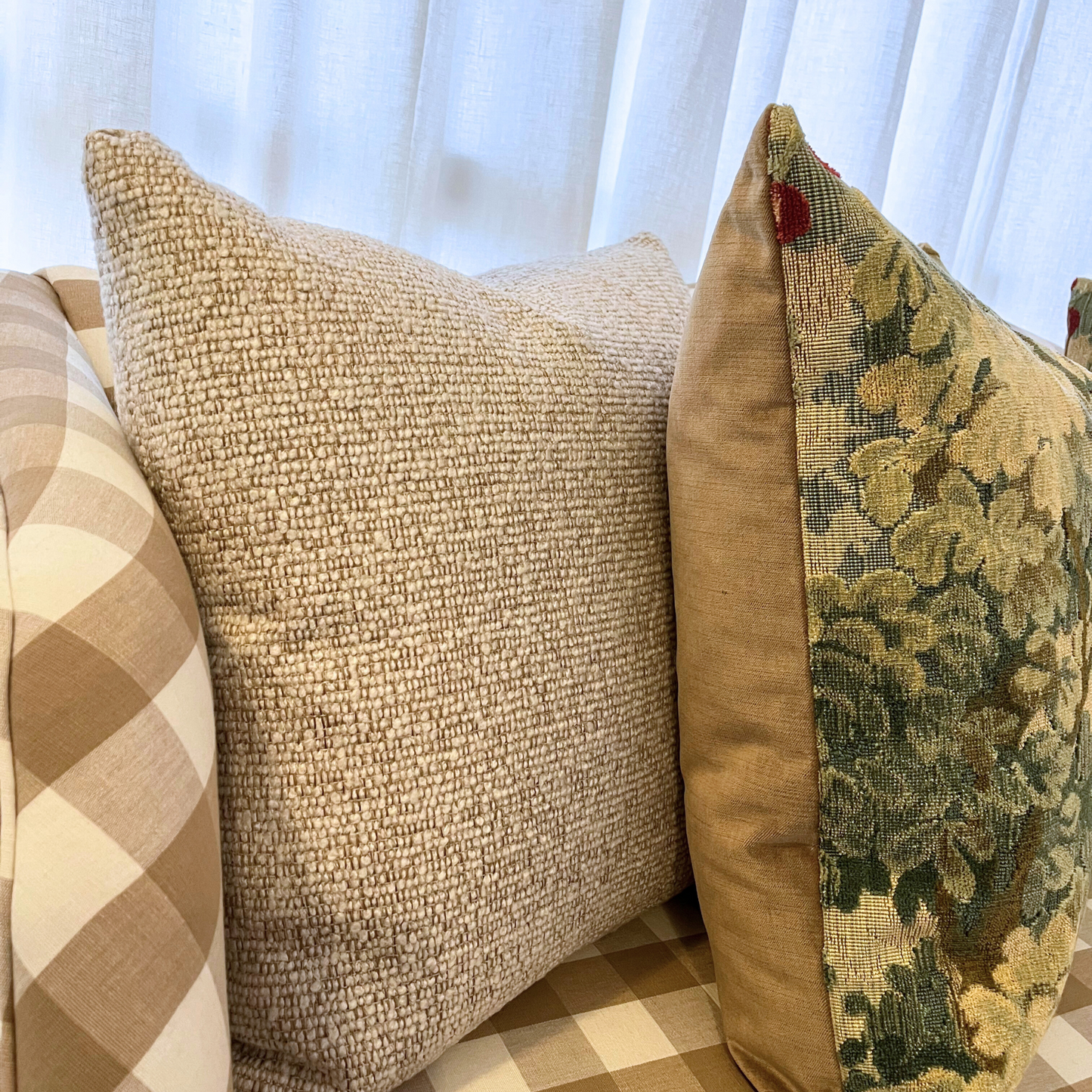 22" x 22" Pillow - Kravet Boucle in Cream and Caramel