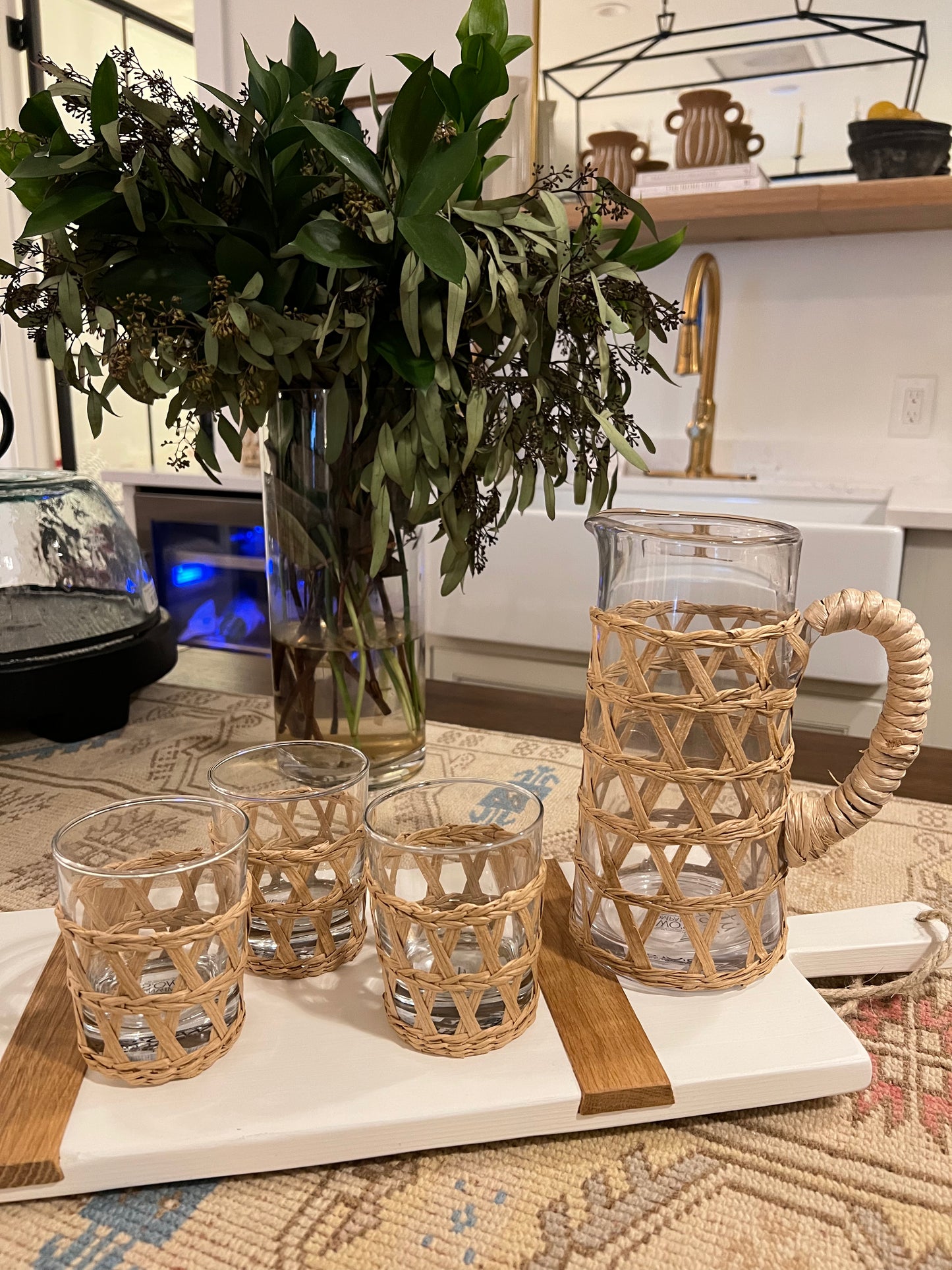 32oz. Lattice Pitcher
